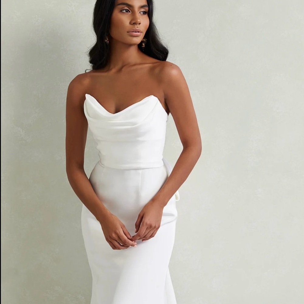 Katherine Tash-Dove wedding dress size 10 altered